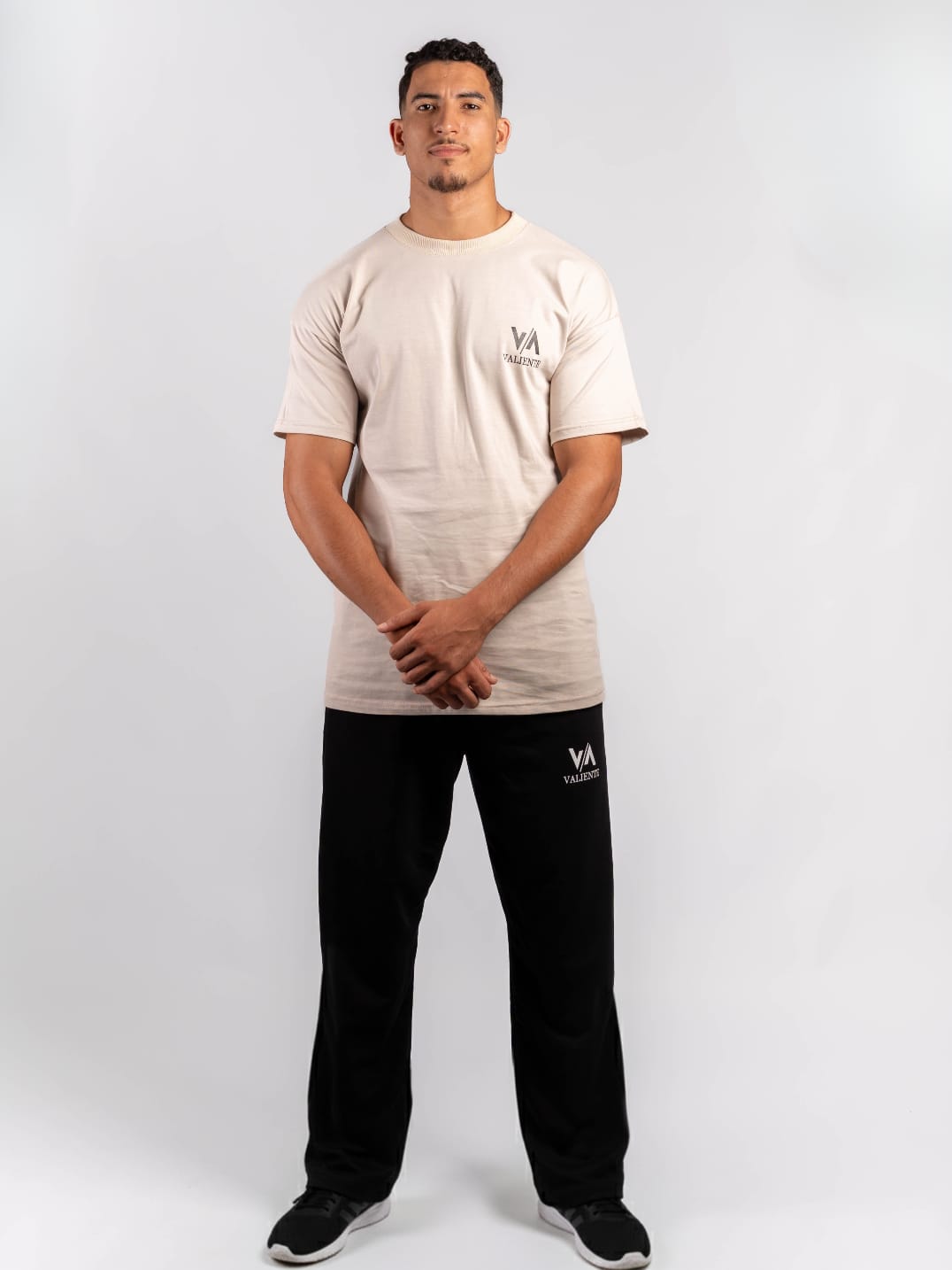 ENSEMBLE T-SHIRT ET PONTALONT VALIENTE STYLE
